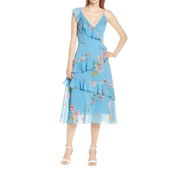 white christmas dresses Avec Les Filles Women's Velvet Tiered Square Neck Midi Dress - Black